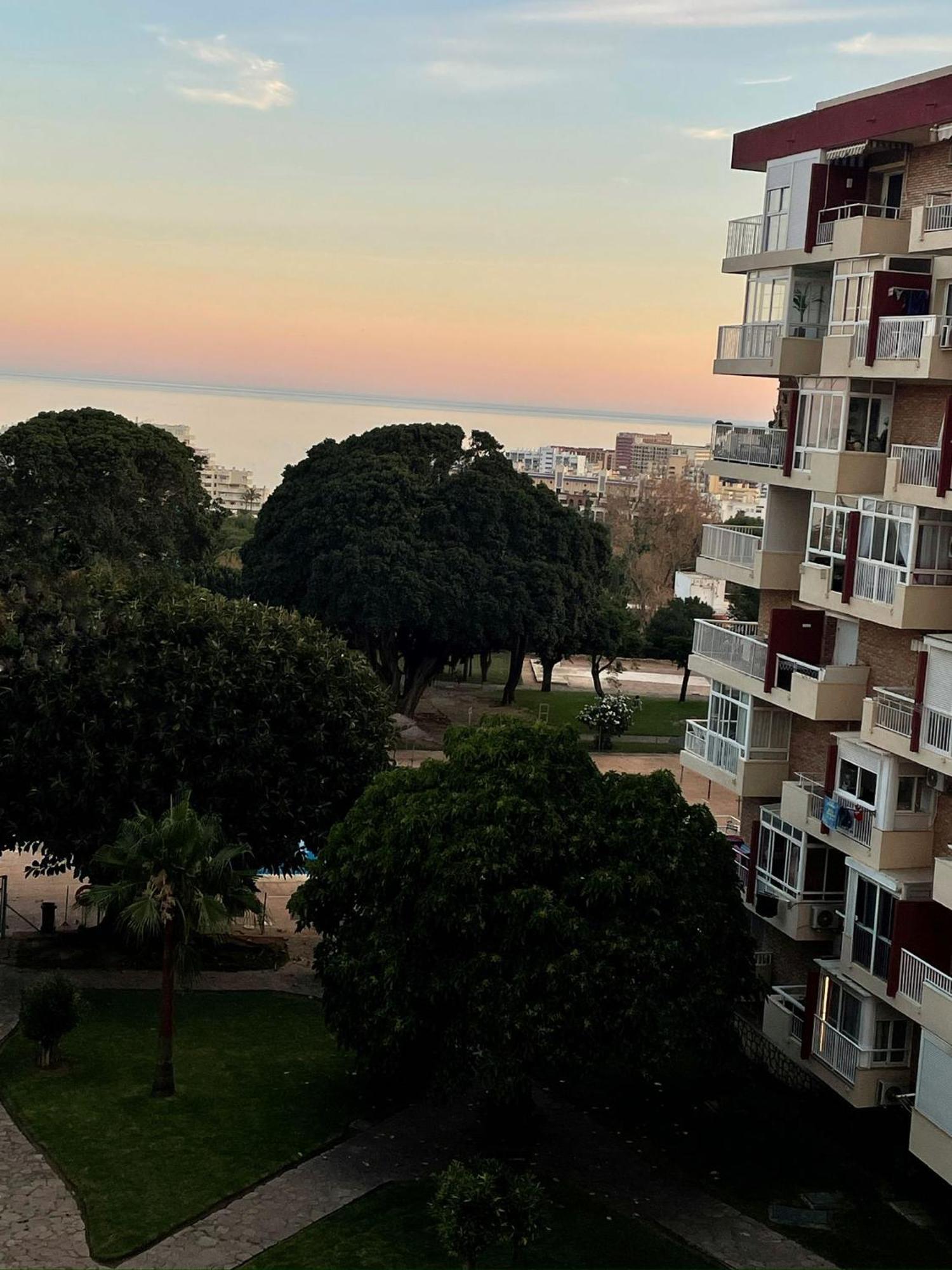 Апартаменты Loft Moderno - Vistas Mar Y Montana - Piscinas Бенальмадена Экстерьер фото